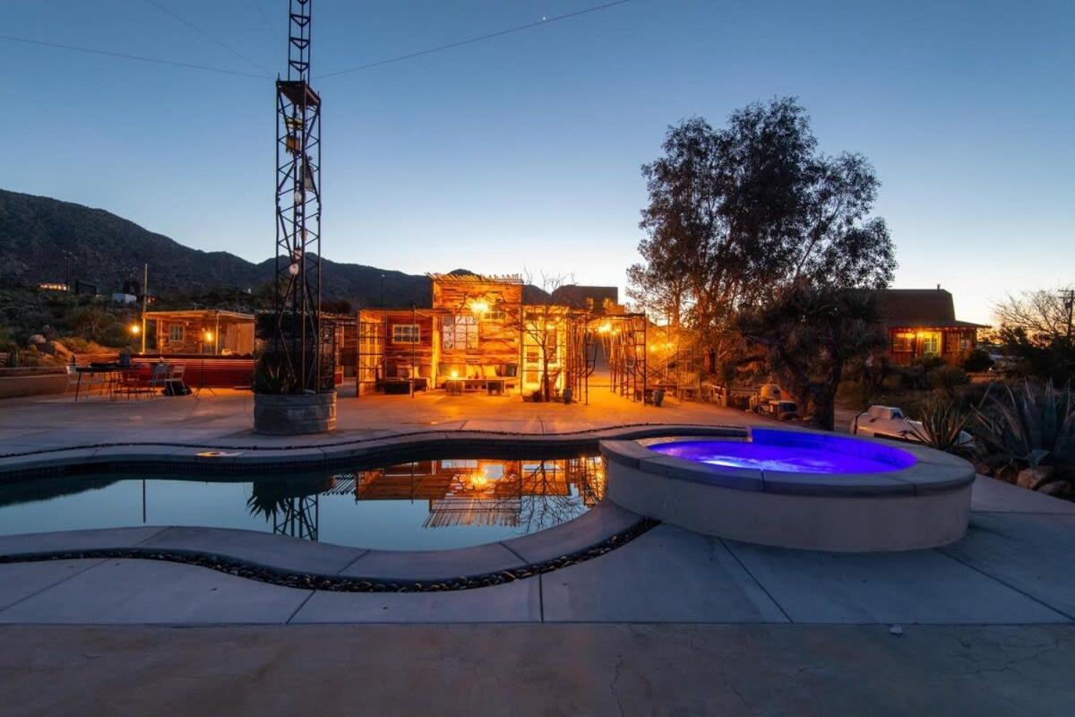 Renovated Lodge - Room 3 With Pool Access Joshua Tree Extérieur photo